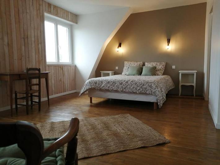 Cottage pour 2 personnes, avec terrasse ainsi que jardin et vue à Guilliers
