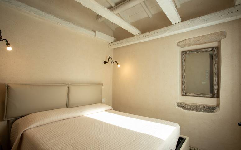 Bed and breakfast for 2 people in Venice