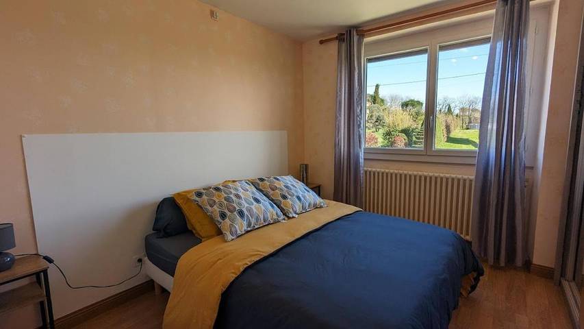 Location de vacances pour 6 personnes, avec terrasse et jardin à Saint-Jean-de-Marcel - 2