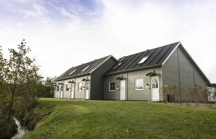 Bungalow für 6 Personen, mit Terrasse und Balkon/Terrasse sowie Sauna in Dänemark an der Nordsee