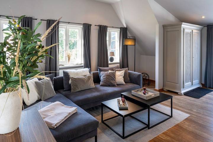 Ganze Wohnung, Ferienwohnung "Atelierwohnung Paul Müller-Kaempff" in Ahrenshoop, Fischland