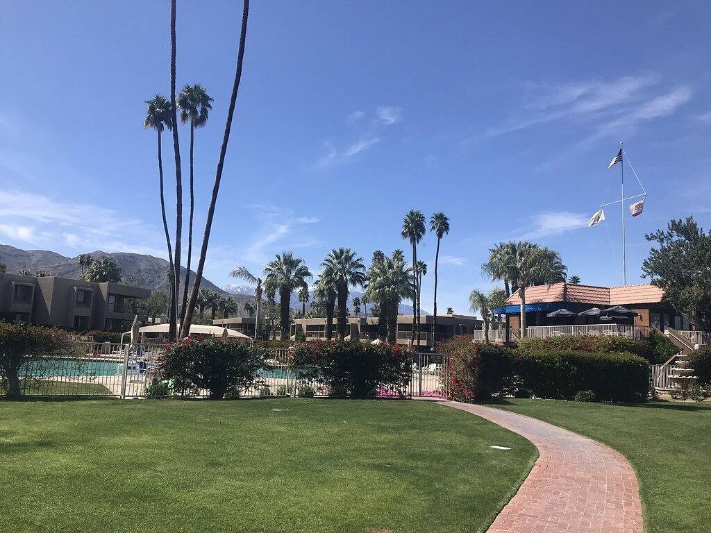 Ganze Wohnung, Umgestaltetes Studio im Shadow Mountain Resort & Club in Palm Desert, Coachella Valley
