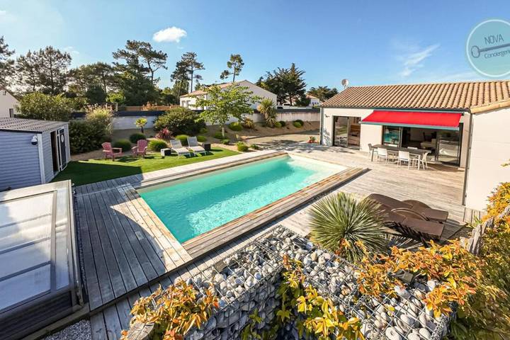Villa pour 6 personnes, avec jardin ainsi que piscine et balcon à Saint-Jean-de-Monts