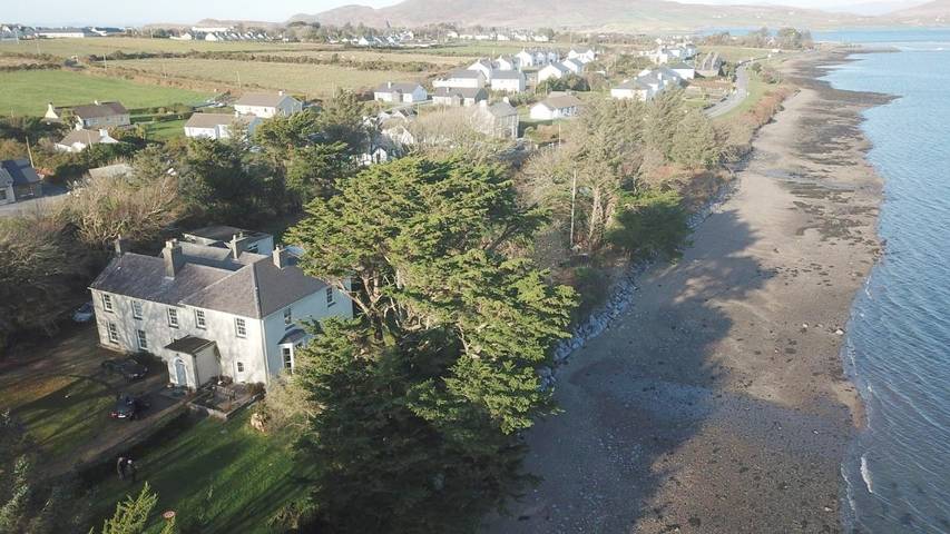 Holiday home for 2 people, with Terrace and Garden as well as View in Valentia Island