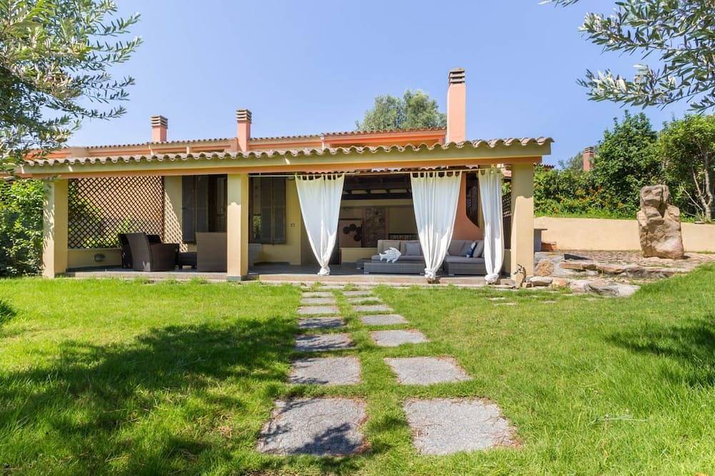 Villa marta, nur 100 m von Cala Caterina in Cala Caterina, Cagliari Provinz