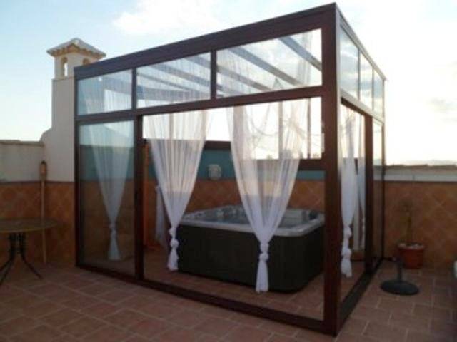 Appart’hôtel pour 2 personnes, avec Balcon ainsi que Terrasse et Jacuzzi à Gorafe