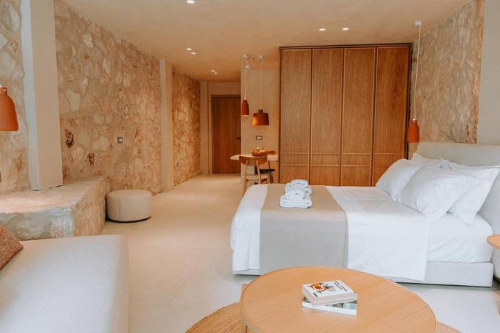 Gästehaus für 3 Personen, mit Terrasse und Ausblick - 1