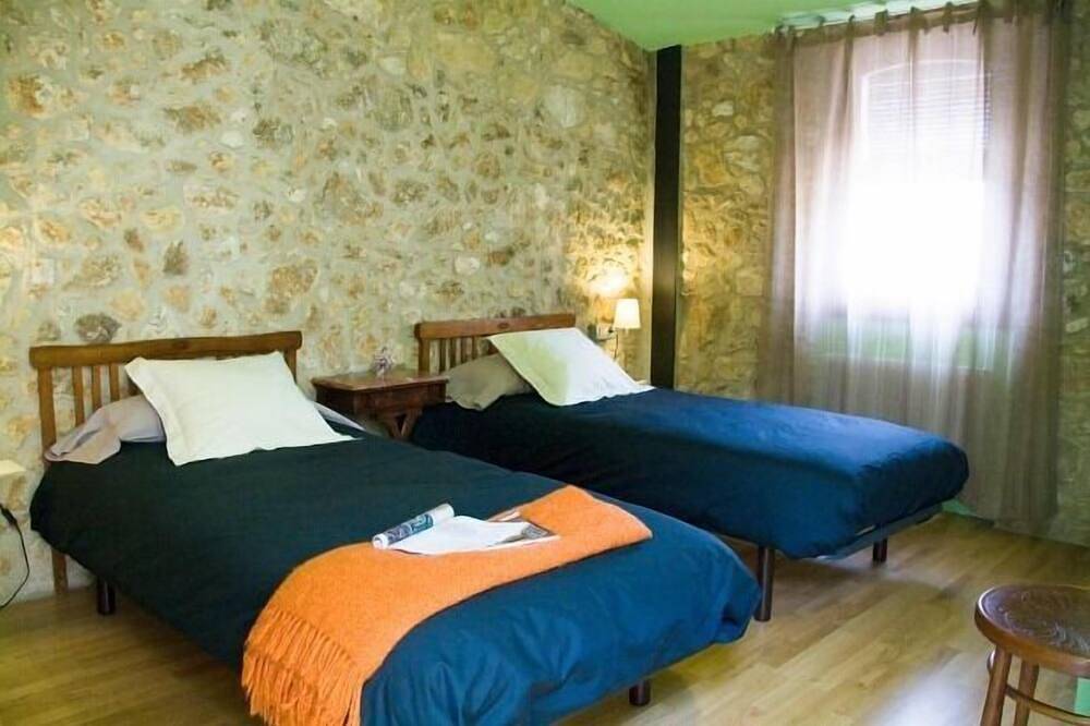 Ferienhaus Ca l´Helena für 8 personen. in Alt Penedès, Penedes DO
