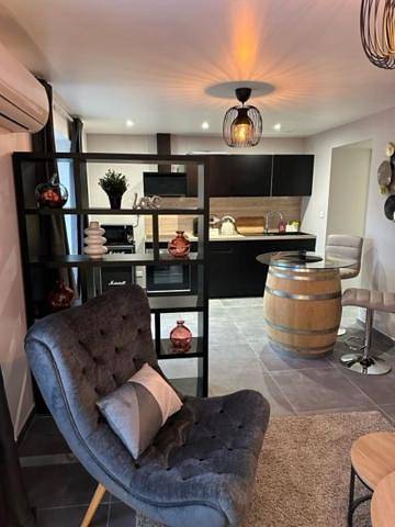 Appartement entier, Love Room Cocooning & Spa in Épinal, Région d'Épinal