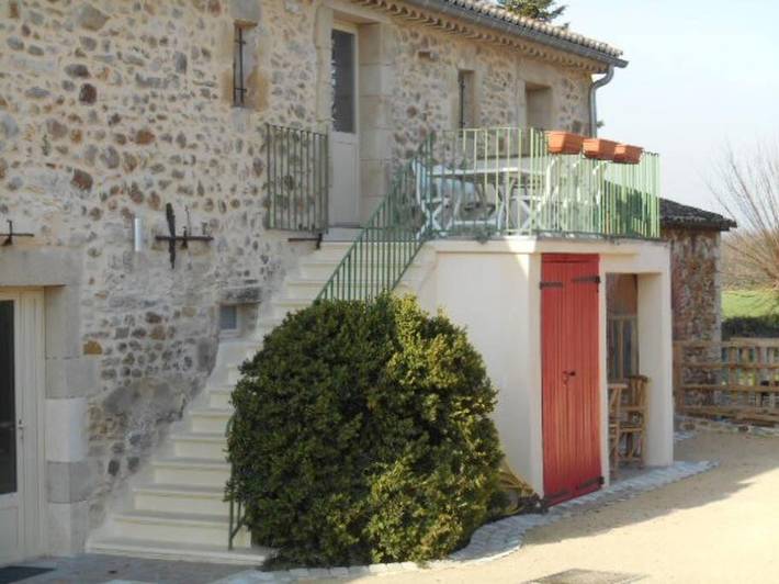 Gîte pour 9 personnes, avec terrasse et piscine à Allègre-les-Fumades - 4