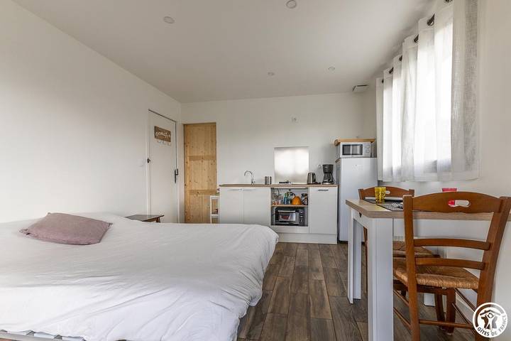 Gîte pour 2 personnes, avec jardin à Murol - 2