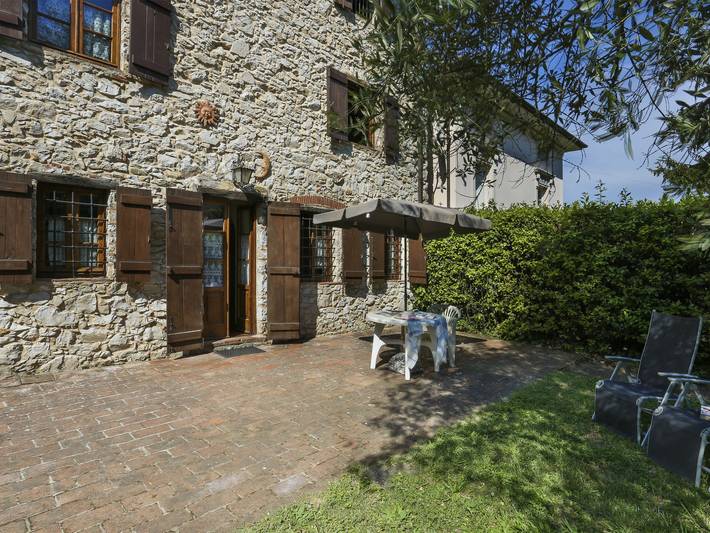 Ferienhaus für 8 Personen, mit Terrasse und Garten in Lucca - 2