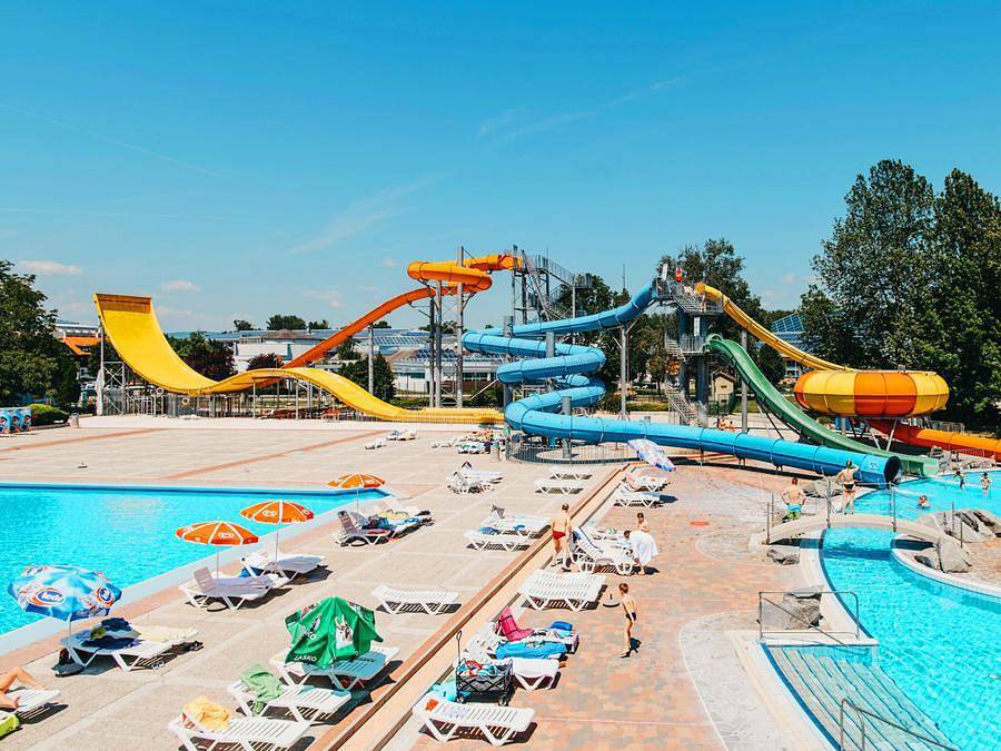 Camping Terme Catez - Mobilheim 6 personen - Comfort | 2 Zi. | 4/6 Pers. | Erhöhte Terrasse | Klimaanlage in Rann, Untersteiermark