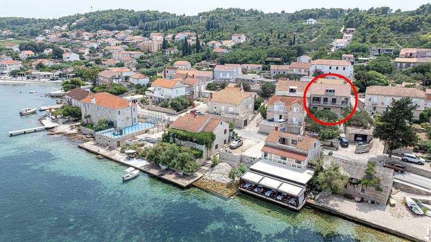 Gîte pour 14 personnes, avec balcon/terrasse à Lumbarda - 4