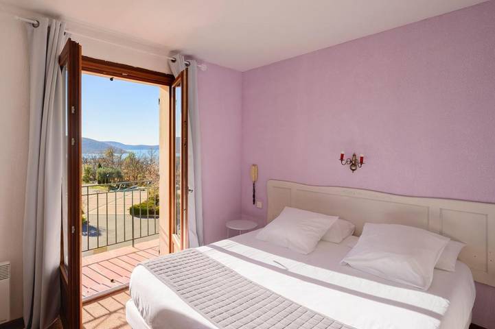 Hôtel pour 2 personnes, avec terrasse et vue à Les Salles-sur-Verdon - 3