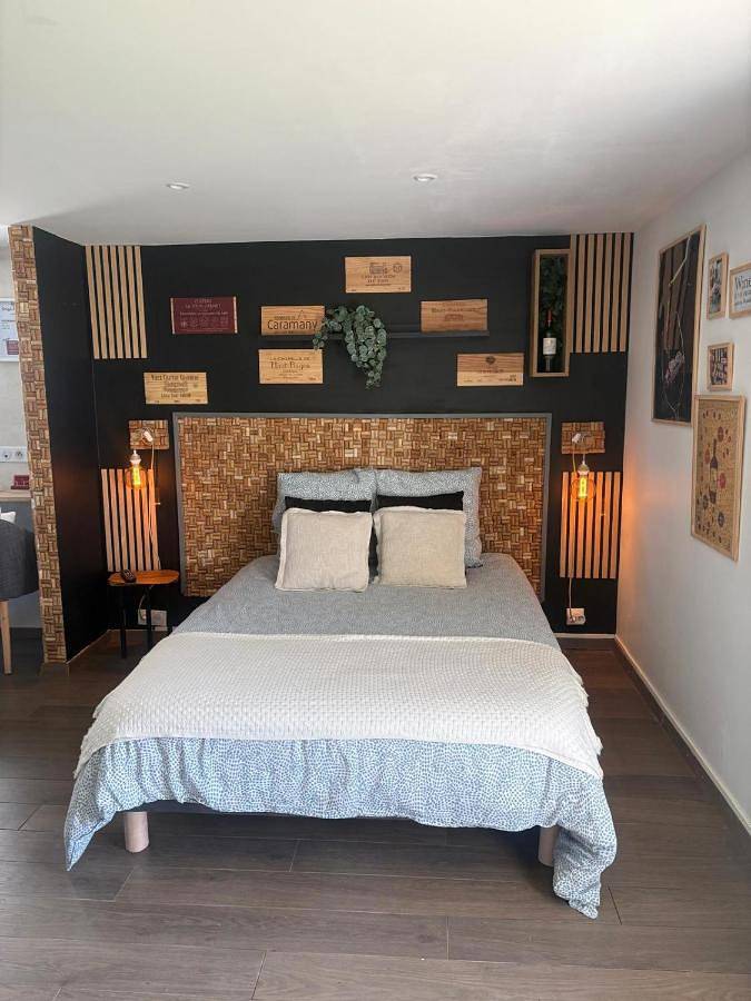 Chambre d’hôte pour 3 personnes, avec jardin et vue, animaux acceptés dans Amendeuix-Oneix