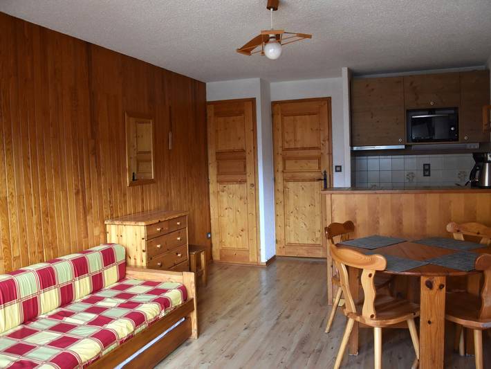 Gîte pour 5 personnes, avec Balcon dans Office De Tourisme De Champagny En Vanoise