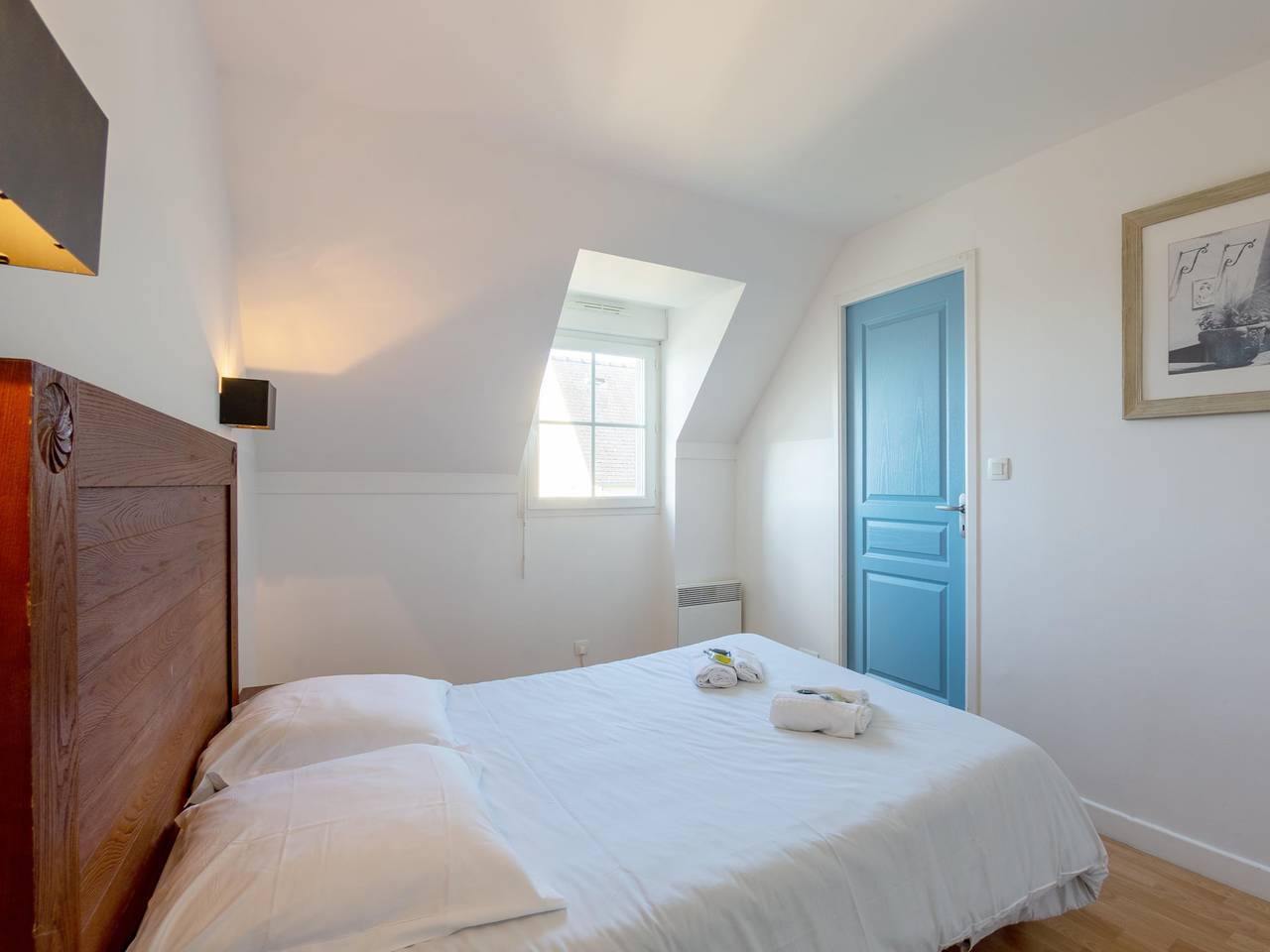 Appartement entier, Appartement avec piscine intérieure chauffée in Saint-Nic, Région de Châteaulin