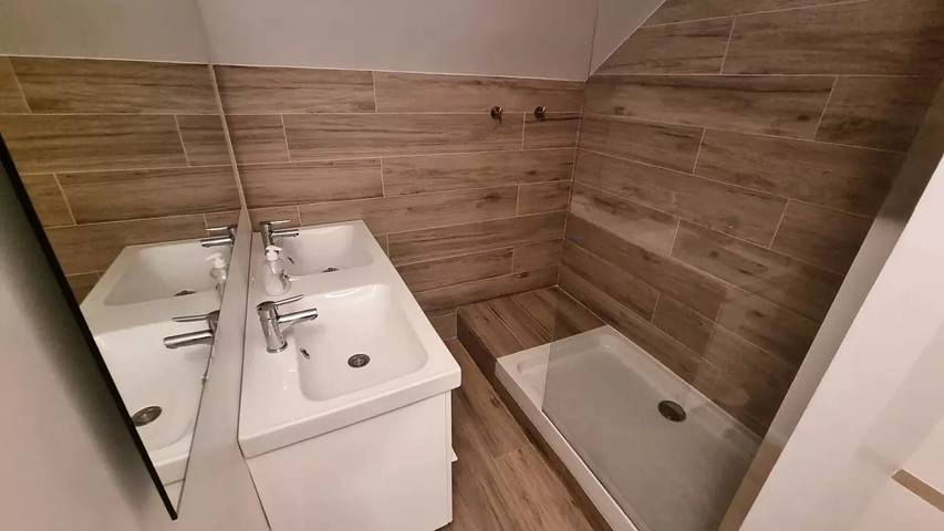 Chalet pour 6 personnes, avec vue et balcon à Puy-Saint-Vincent - 2