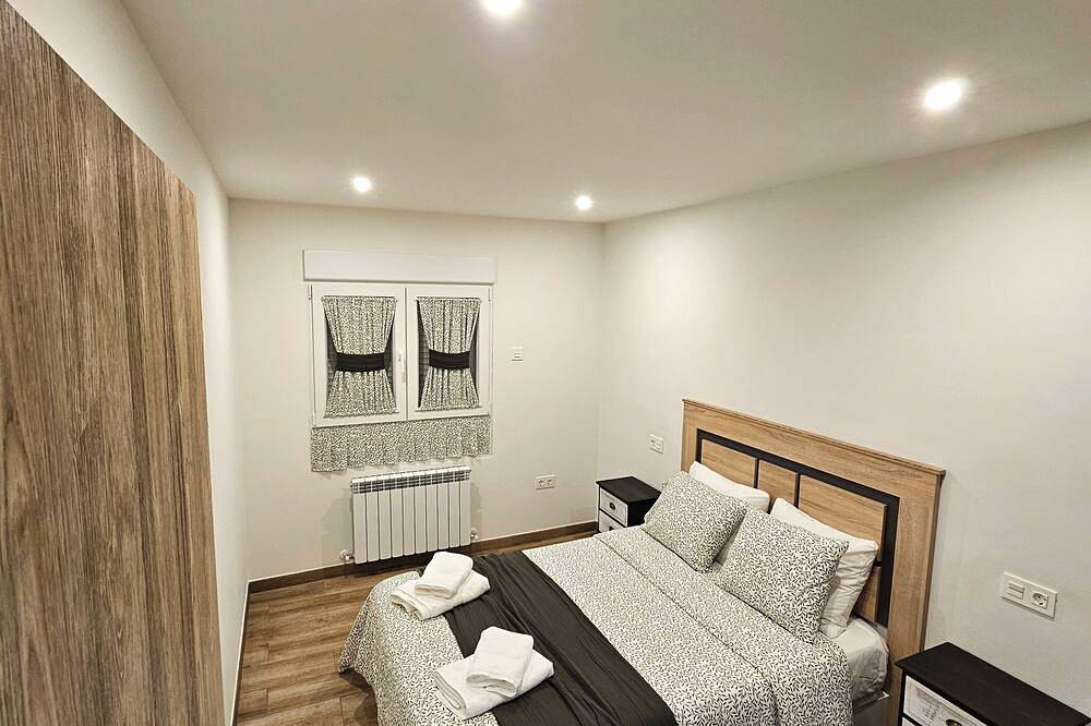 Entire apartment, Adoracte 3 Mieresapartments Asturias in Mieres (Asturia), Cordillera Cantábrica