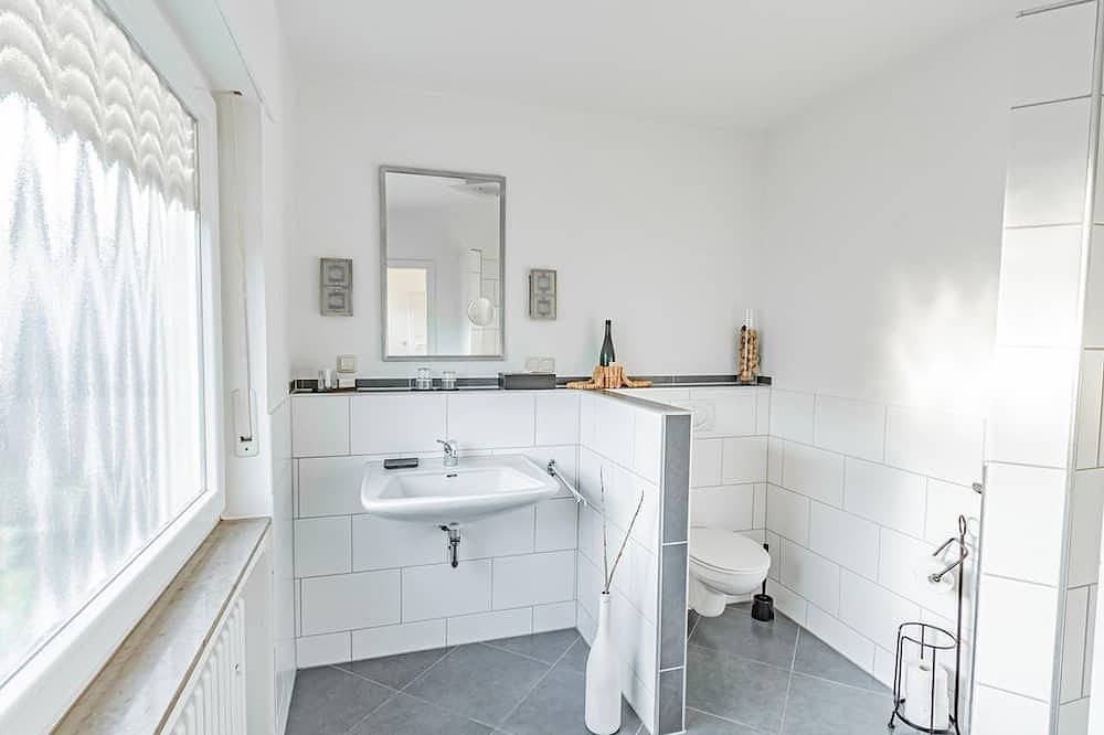 Komfort Plus Doppelzimmer - Haupthaus - Weinhotel Ayler Kupp in Ayl, Landkreis Trier-Saarburg