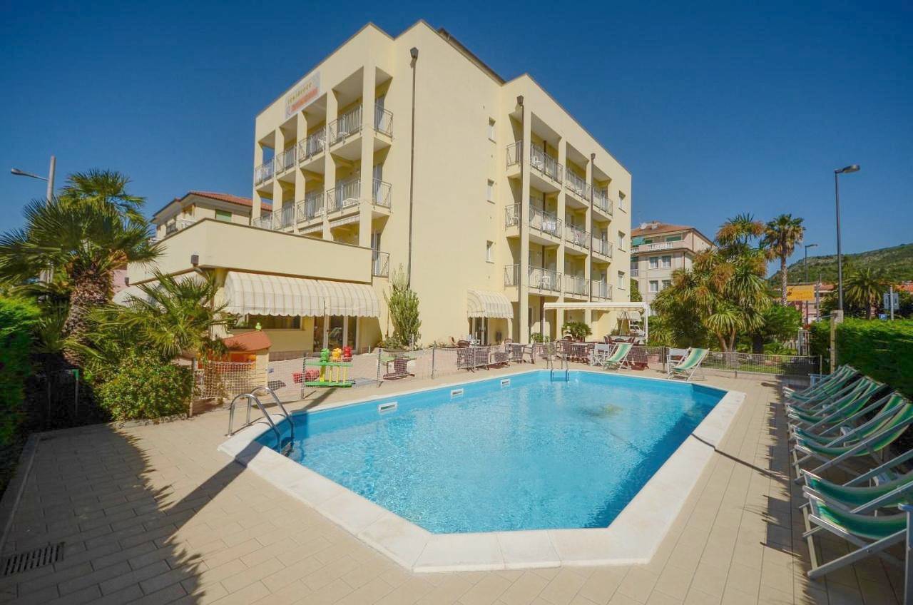 Residence Villa Gloria in Borgio Verezzi, Riviera di Ponente