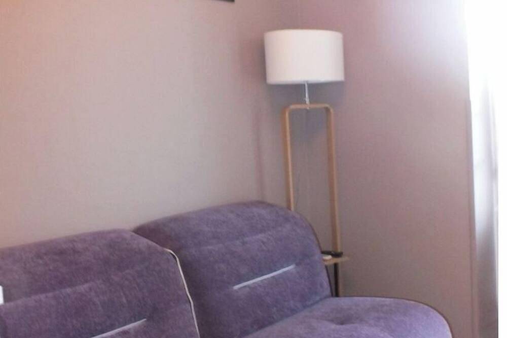 Entire apartment, Residence Valissou - Cosy apartment design in Châteauroux, Châteauroux region