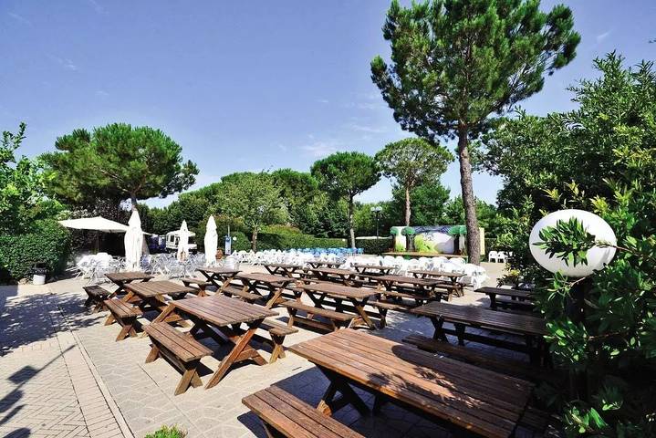 Bungalow für 4 Personen, mit Terrasse und Pool, mit Haustier in Latium - 4