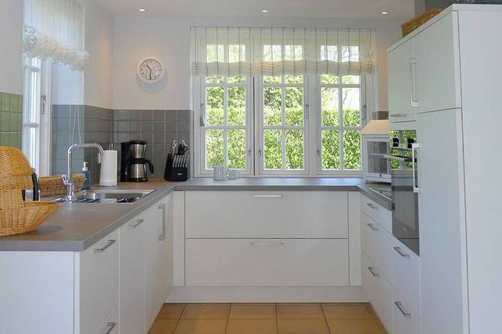 Ferienhaus für 5 Personen, mit Garten und Sauna in Alkersum