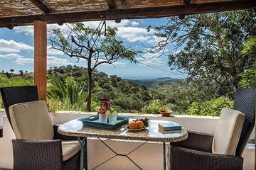 Location de vacances pour 5 personnes, avec balcon dans Santa Catarina da Fonte do Bispo