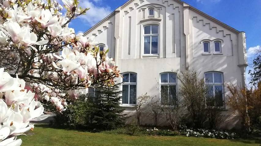 Ferienwohnung für 5 Personen, mit Garten in Bunde
