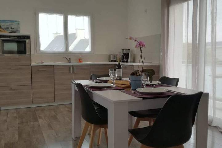Holiday apartment for 4 people, with hot tub and pool, with pets - 1