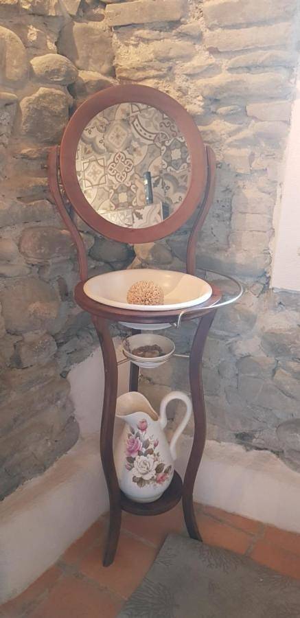 Gîte pour 8 personnes, avec vue et terrasse à Dolceacqua - 3