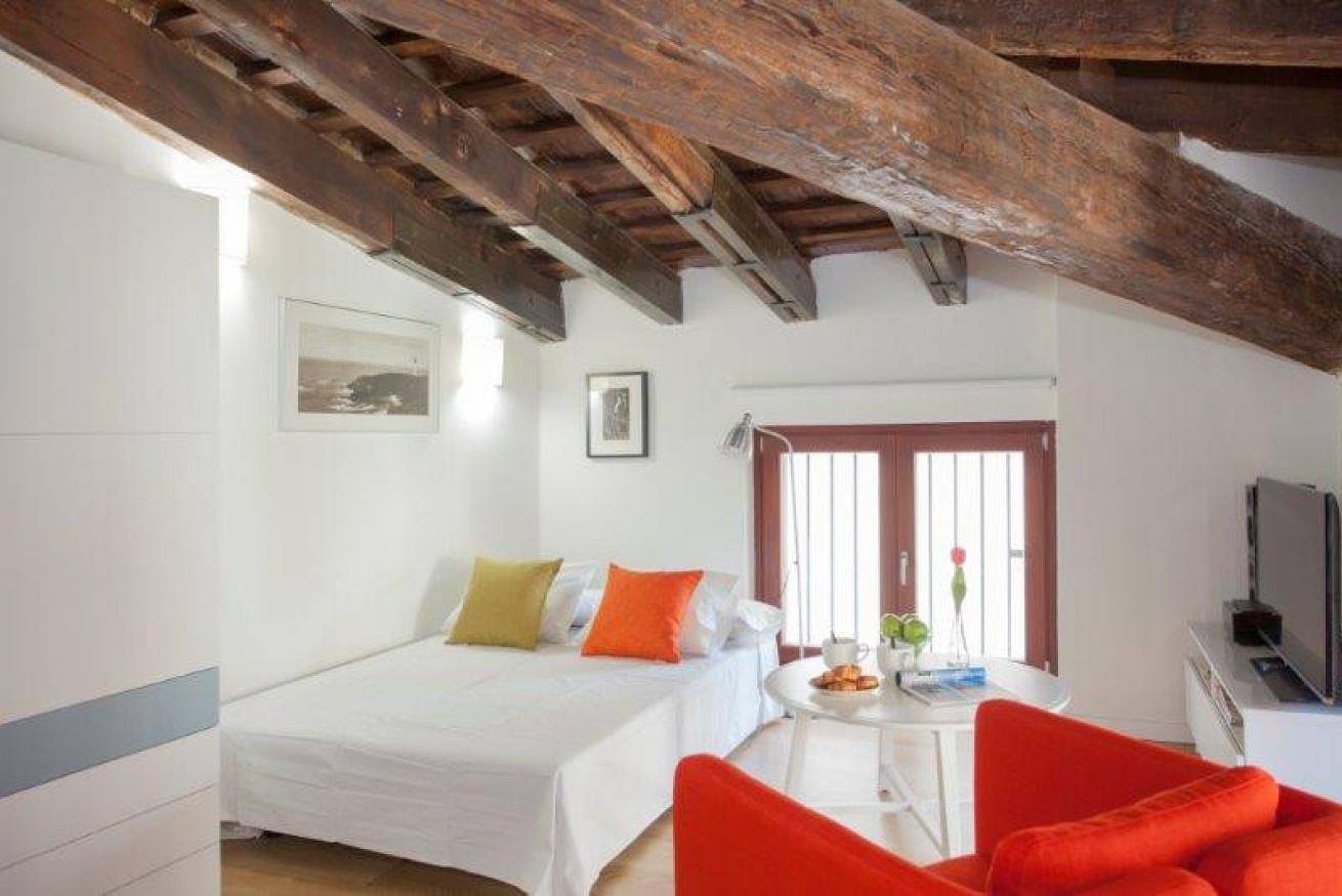 Apartamento entero, A. San Vicente Iii in Valencia City Centre, Valencia