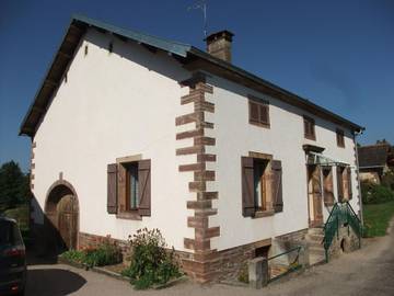 Gîte pour 6 personnes, avec jardin dans Haute-Saône