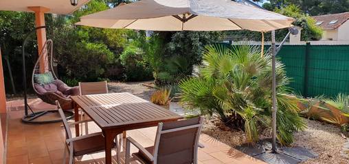 Location De Vacances pour 4 Personnes dans Boulouris, Saint-Raphaël, Photo 2