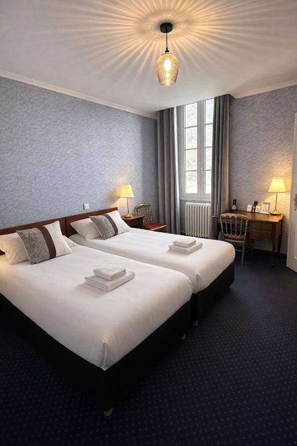 Hôtel pour 3 personnes, avec jardin et vue à Saint-Vallier-de-Thiey - 3