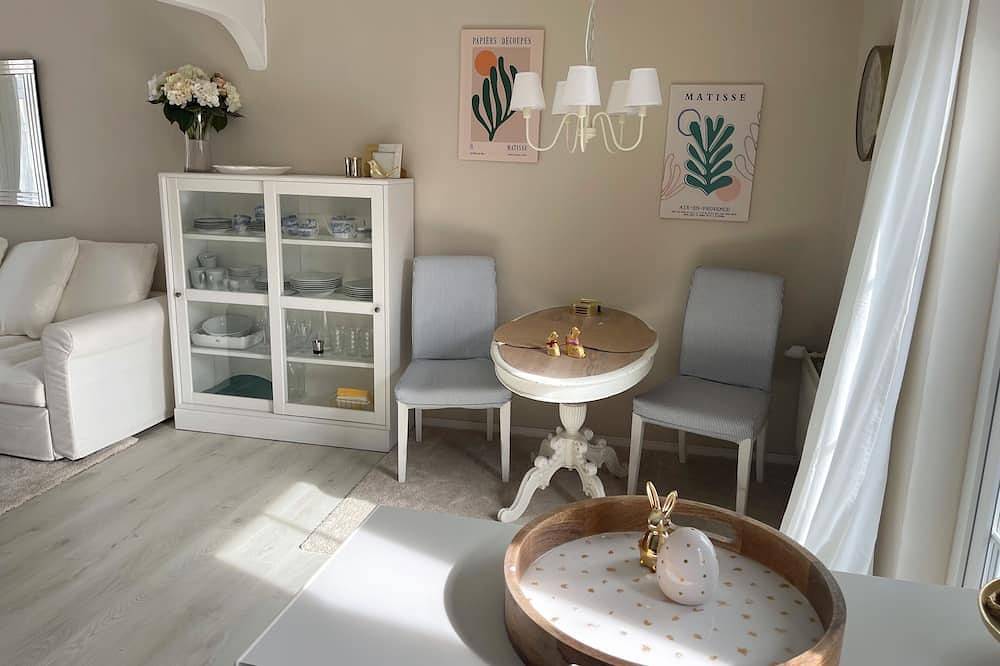 Romantisches Grachtenhaus mit Garten und direktem Wasserzugang in Friedrichstadt, Eider-Treene-Sorge