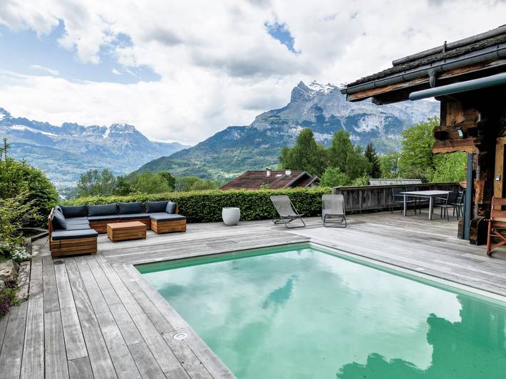 Chalet pour 6 personnes, avec terrasse ainsi que piscine et vue sur le lac à Saint-Gervais-les-Bains - 2