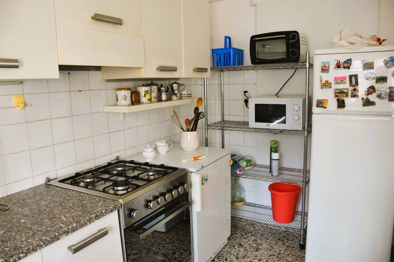 Entire apartment, Casa Leopardi - Holiday Apartment in Garda in Garda, Garda Mountains