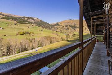 Gîte for 12 Guests in Hauteluce, Massif du Mont-Blanc, Picture 4