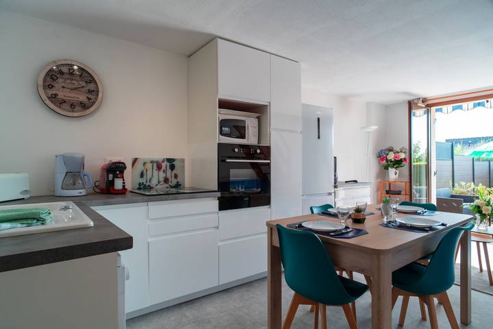 Location de vacances pour 4 personnes, avec jardin ainsi que terrasse et piscine dans Le Pouldu - 3