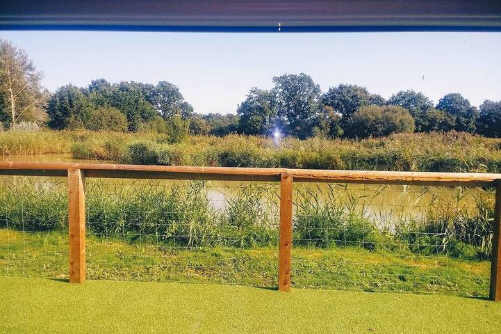 Casa del lago Lillibelles in Headcorn, Kent
