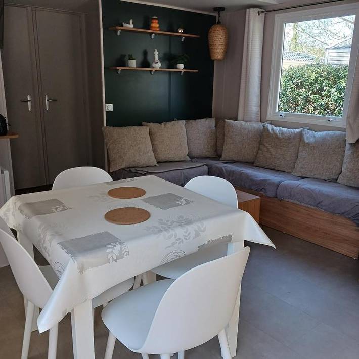 Camping pour 6 personnes, avec piscine ainsi que jardin et bassin pour enfant, animaux acceptés à Saint-Brevin-les-Pins - 4