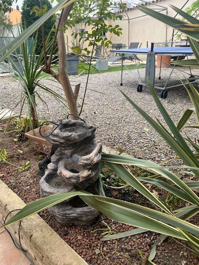 Location de vacances pour 2 personnes, avec jardin ainsi que vue et piscine, adapté aux familles à Argeliers - 4