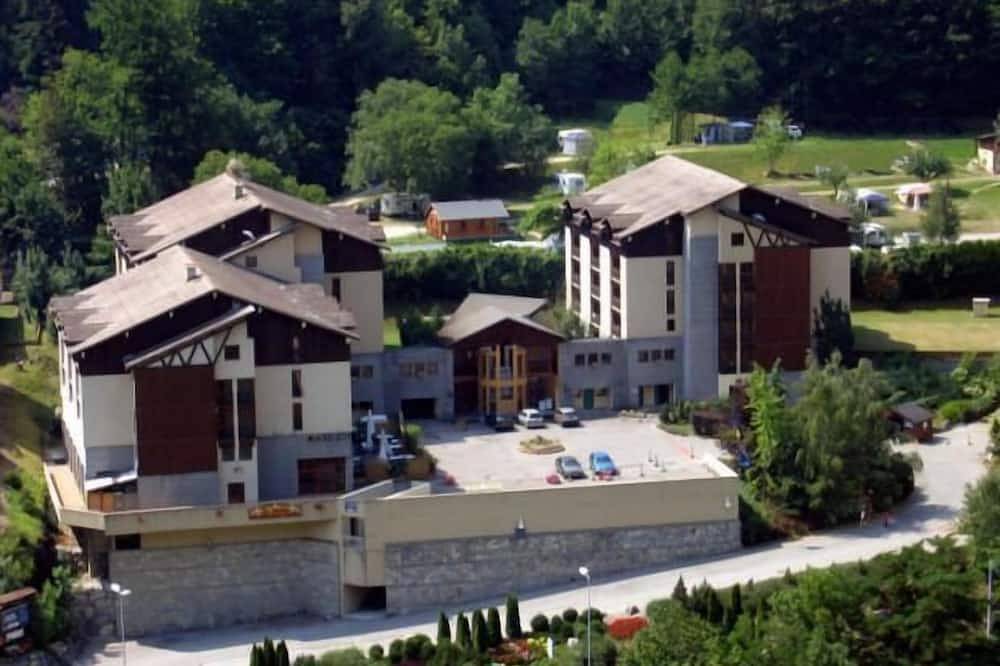 Appartement entier, 2ème étage, balcon, télévision, casier à ski, 28m², Brides Les Bains in Brides-les-Bains, Massif de la Vanoise