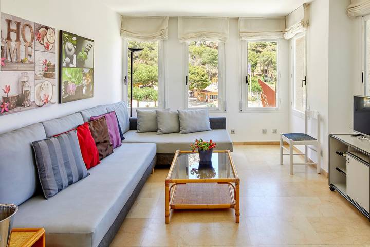 Appartement de vacances pour 5 personnes, avec piscine et balcon, animaux acceptés - 1