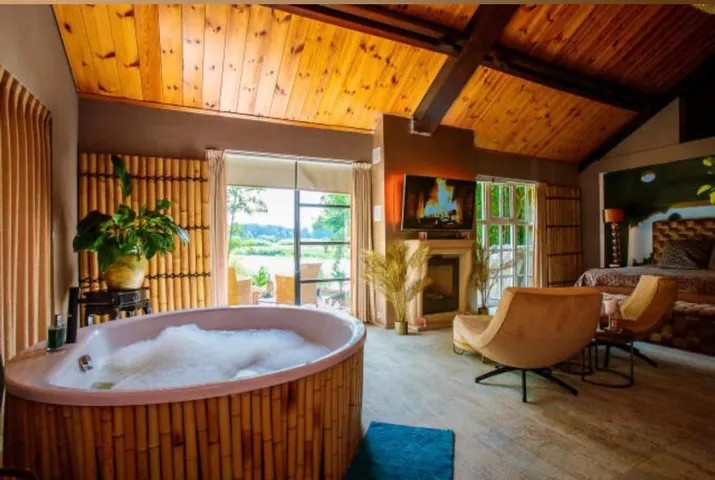 Vakantiehuis voor 2 personen, with uitzicht op het meer and tuin as well as sauna and terras - 1