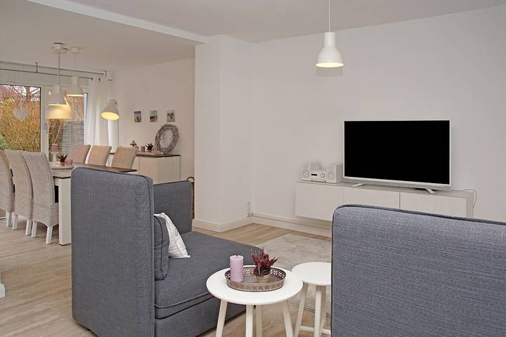 Ferienhaus für 6 Personen, mit Terrasse und Garten in Duhnen - 3