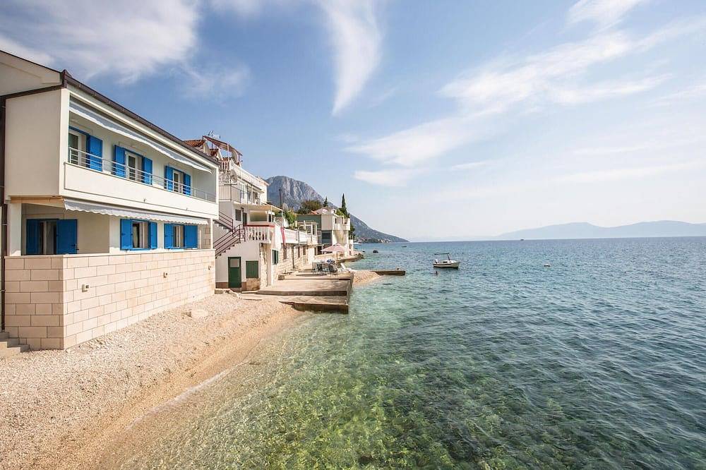 Geweldig huis in Brist met keuken in Brist, Makarska Riviera